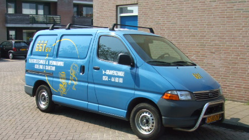 onze bedrijfsbus, u ziet ze echt overal !